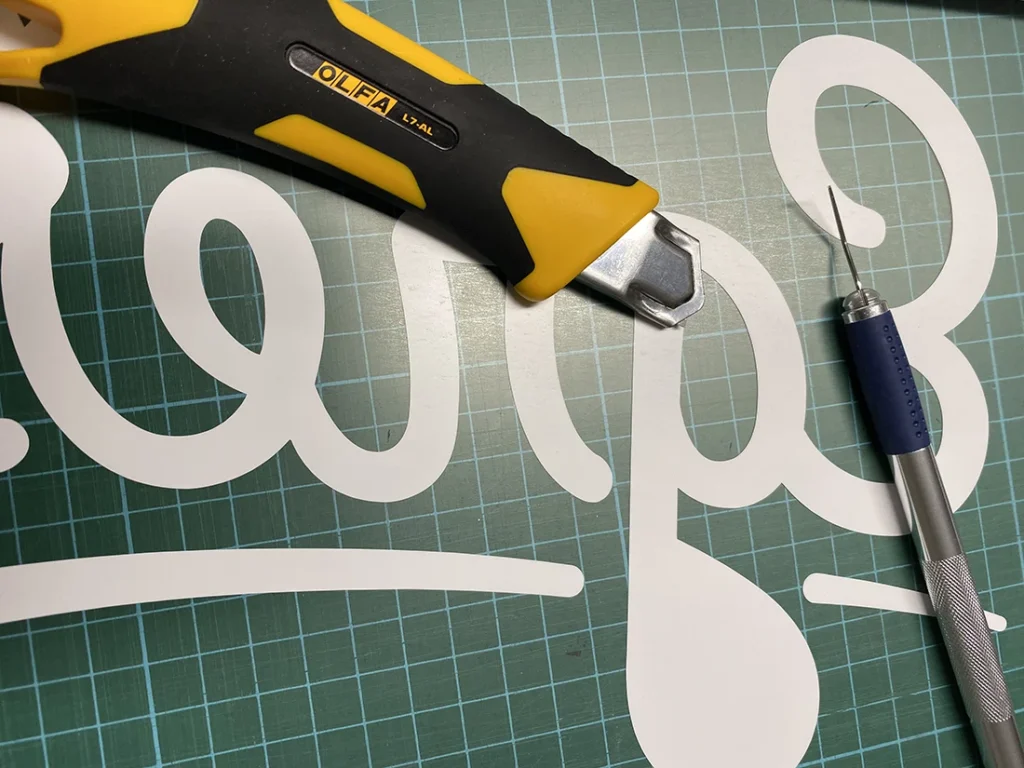 naklejka wybierana - białe elementy